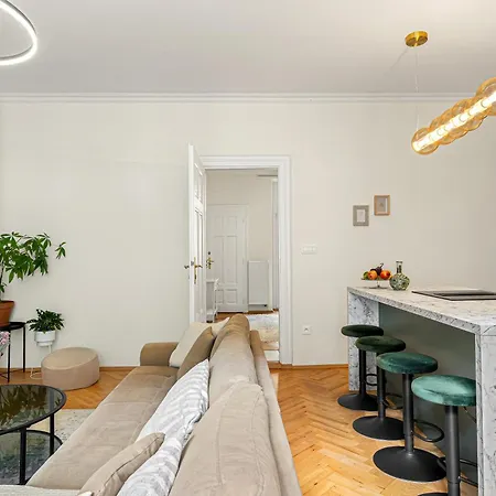 Luxusni V Centru Ostravy Pro 5 * Ostrava